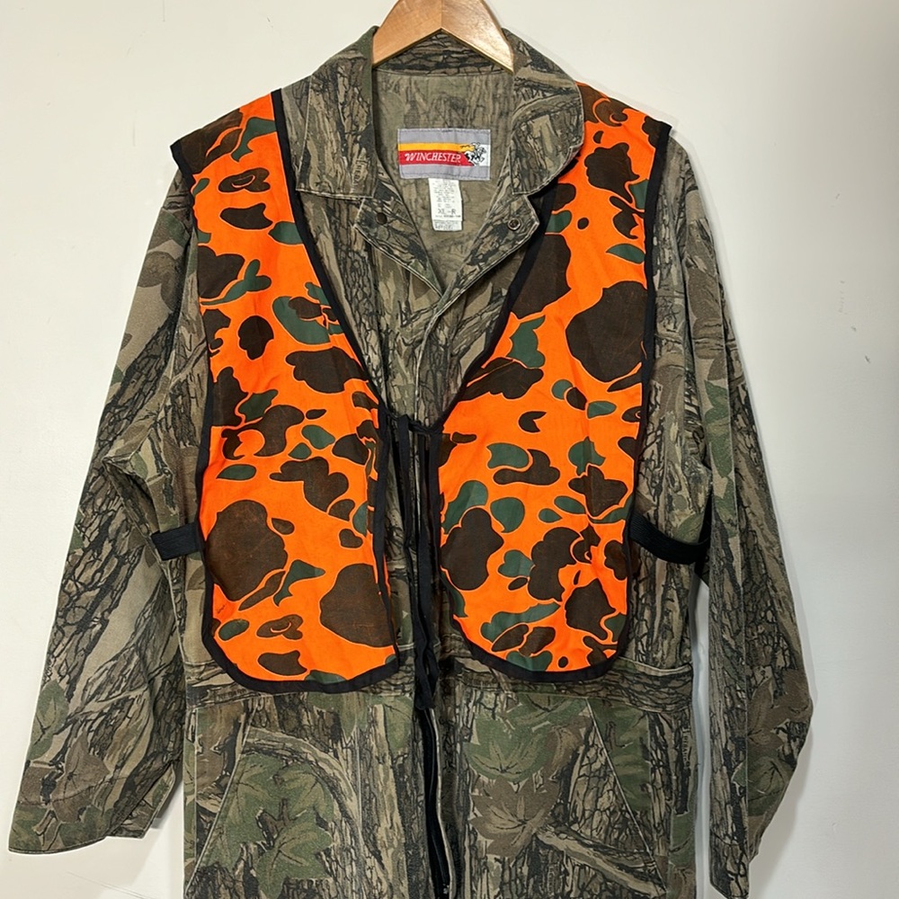 Winchester Trebark Camo Hunting Coveralls Size XL Safety Vest,Tag Holder & Scent